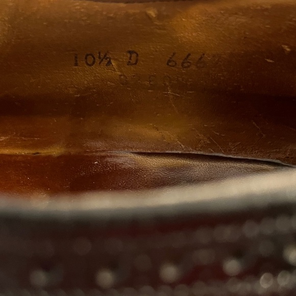 Florsheim Imperial Longwing Black Pebble-Grain Leather Oxford Shoes - Picture 13 of 13